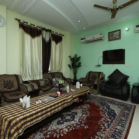 Hotel Deep Palace Jind 외부 사진