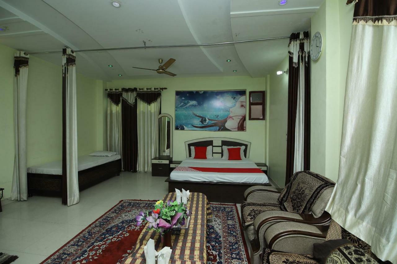 Hotel Deep Palace Jind 외부 사진