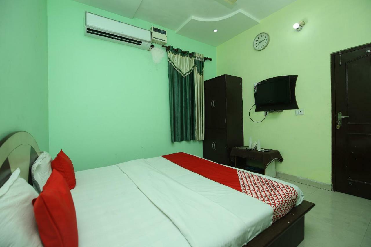 Hotel Deep Palace Jind 외부 사진