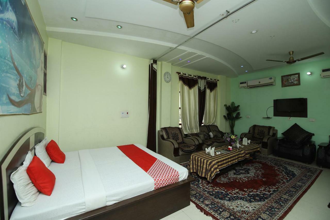 Hotel Deep Palace Jind 외부 사진